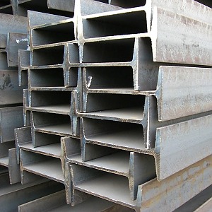 Балка двутавровая нормальная 09Г2С ГОСТ Р 57837-2017