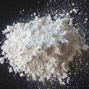 Гадолиний азотнокислый ТУ 6-09-4676-83