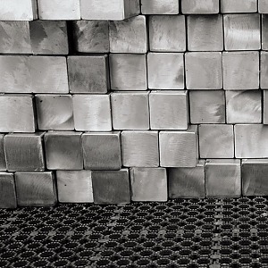 Квадрат алюминиевый АМг5 ГОСТ 21488-97