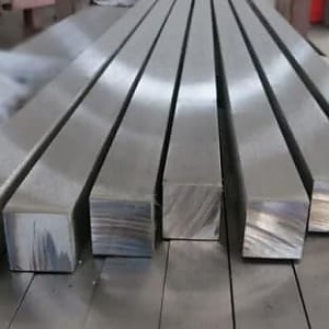 Квадрат алюминиевый АМц ГОСТ 21488-97