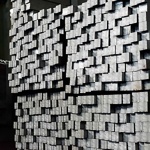 Квадрат калиброванный h10 ГОСТ 1051-73