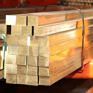 Квадрат латунный