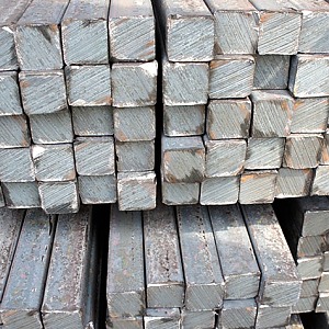 Квадрат стальной калиброванный ГОСТ 1051-73