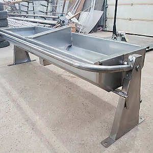 Поилка групповая для беспривязного содержания