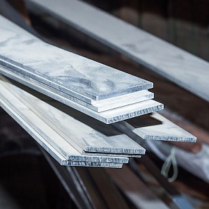 Полоса стальная У12 ГОСТ 1435-99