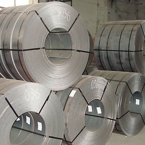 Рулон горячекатаный 20пс ТУ 14-1-3579