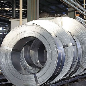 Рулон горячекатаный Ст15 ТУ 14-1-3579