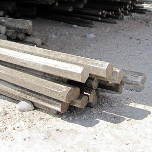 Шестигранник нержавеющий 25Х13Н2 ГОСТ 5632-72