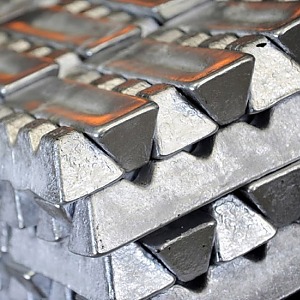 Слиток алюминиевый