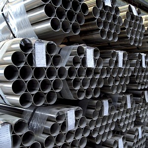 Труба титановая ГОСТ 24890-81