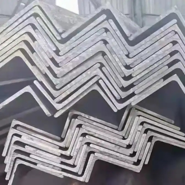 Уголок стальной горячекатаный неравнополочный С345 ГОСТ 27772-2021