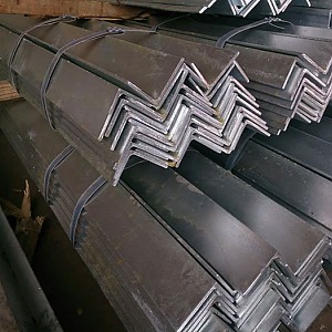 Уголок стальной гнутый равнополочный Ст3пс ГОСТ 19771-93