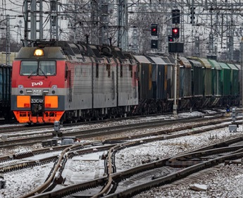 Объем перевозок черных металлов по сети РЖД снизился на 17,4% с начала года