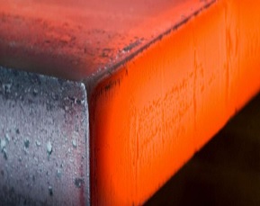 Производство стальных труб в России сократилось на треть в январе 2026 года