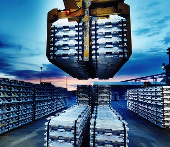 Мировое производство первичного алюминия демонстрирует рост