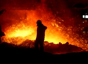 Китайская металлургия: снижение производства проката на 10% во второй декаде сентября