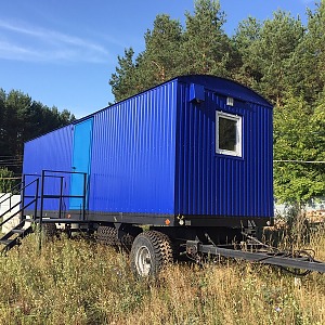 Вагон-дом мастера с рабочим местом и кухней - 2